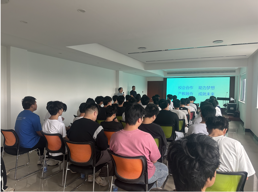 常德湘沅實(shí)業(yè)有限公司,常德垂直垃圾壓縮站,地埋式垃圾壓縮站,電動(dòng)人力斗車,電動(dòng)三輪高壓清運(yùn)車,電動(dòng)助力拉車